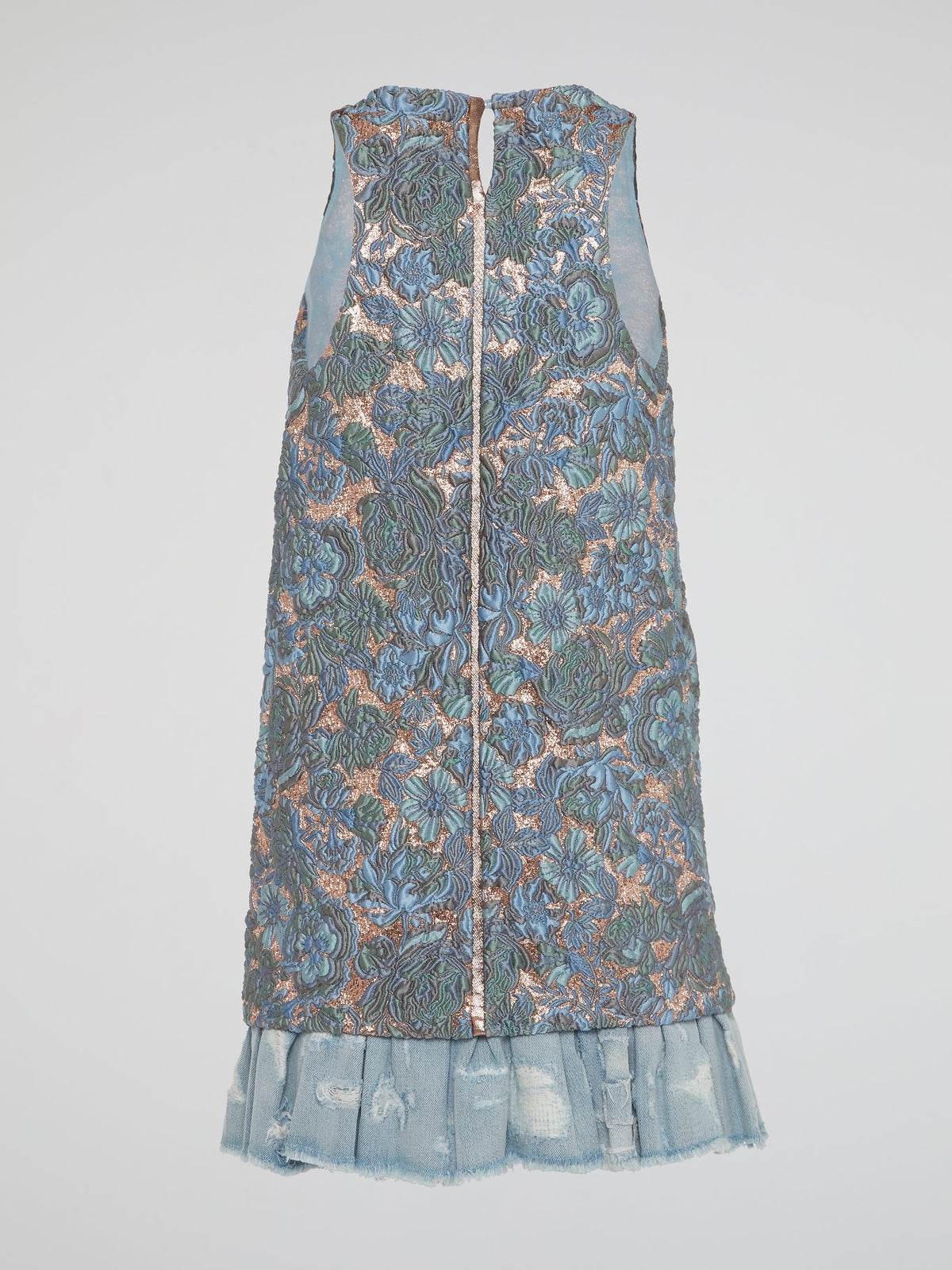 Experience the enchanting beauty of nature with our Foliage Embroidered Flared Dress by Roberto Cavalli. The intricate embroidery and flattering silhouette will make you feel like a true botanical goddess. Stand out from the crowd and turn heads wherever you go in this stunning, one-of-a-kind piece that brings the garden to life in your wardrobe.