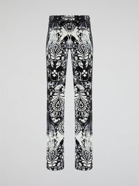 Elevate your wardrobe with our Roberto Cavalli Printed Skinny Trousers, designed to make a bold fashion statement. Crafted from luxurious fabrics and featuring a vibrant print, these trousers are the perfect combination of style and comfort. Whether you're heading to the office or a night out on the town, these trousers will ensure all eyes are on you.