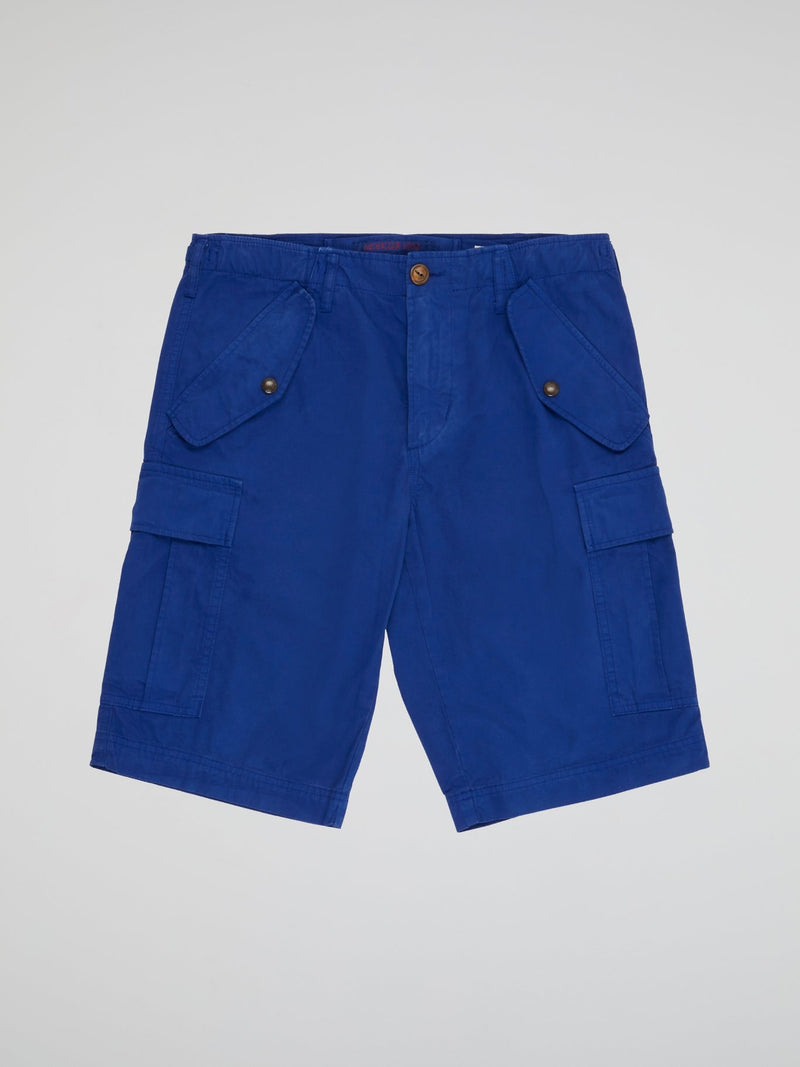 Step into style and comfort with our Blue Cargo Shorts Moncler. Crafted from durable fabric and featuring multiple pockets, these shorts are as functional as they are fashionable. Whether you're exploring the city or hitting the beach, these shorts will have you looking effortlessly cool.