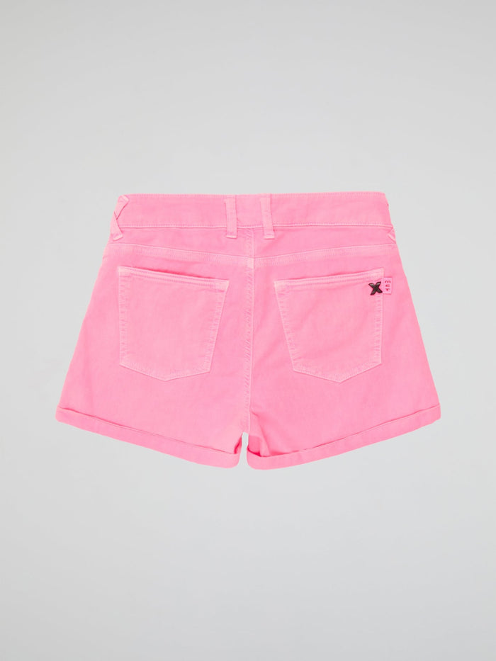 Rock the perfect blend of feminine and edgy with our Pink Denim Shorts by Met Injeans. Made from high-quality denim, these shorts feature a flattering high-rise waist and a trendy raw hem detail. Whether you're heading to a festival or a casual day out in the city, these shorts will elevate your style game effortlessly.