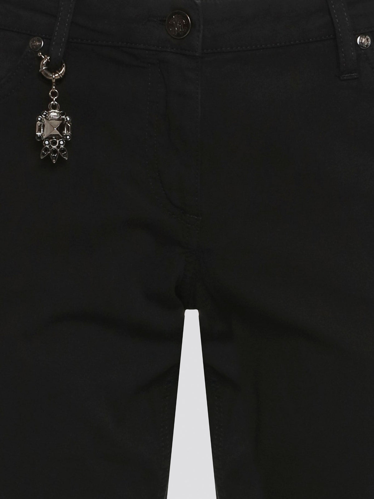 Step out in style with these sleek and versatile Black Skinny Fit Jeans from Roberto Cavalli. Made from premium quality denim, these jeans hug your curves in all the right places while offering unbeatable comfort. Whether dressed up with heels or down with sneakers, these jeans are a must-have for any fashion-forward wardrobe.