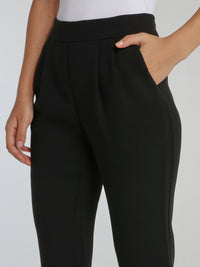 Steeve Black Crepe Capri Pants