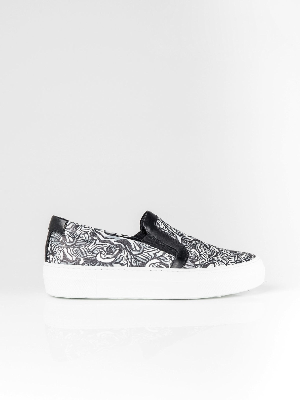 Tiger Print Slip On Sneakers